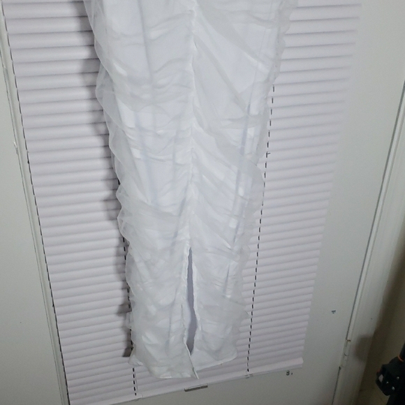 PrettyLittleThing White Ruched Strapless Sheath Dress - Picture 14 of 16